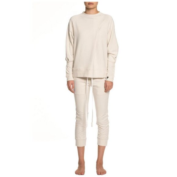 TATEJONES Cape Sweatshirt - Picture 2 of 14